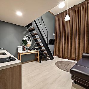 Hotel Hue Loft